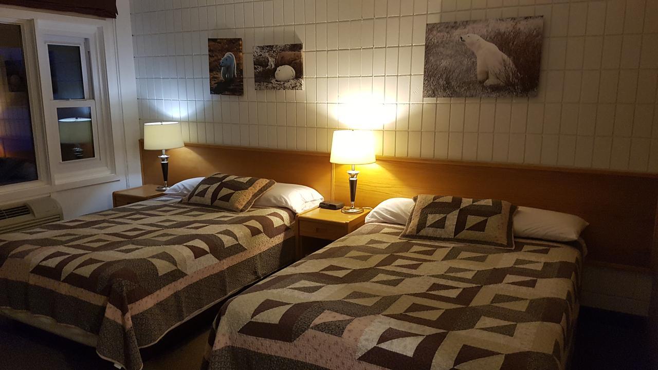 Pinawa Motel Zewnętrze zdjęcie